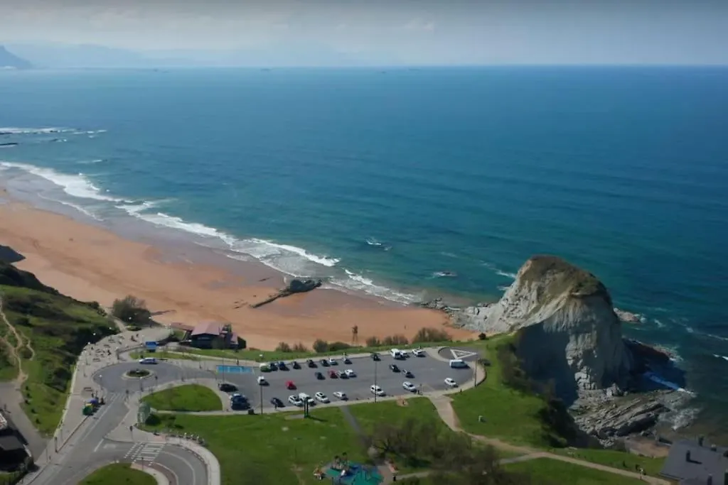 Appartamento Nuevo Duplex Con Terraza Cerca De Playa Y Metro Con Parking Privado Urduliz